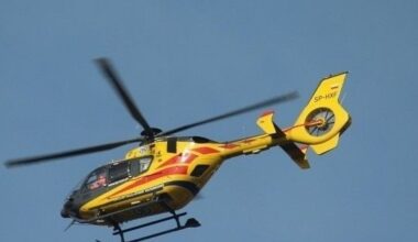 Mężczyzna zasłabł na ulicy. Lądował śmigłowiec LPR. Poszkodowany trafił do szpitala w Pile