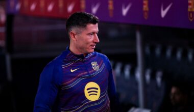 Robert Lewandowski może wrócić do składu Barcelony. Zdecydowana opinia Flicka. "Jest gotowy" - sport.tvp.pl