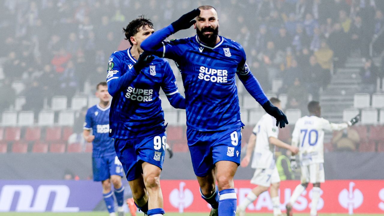 Mikael Ishak pobił swój prywatny rekord strzelecki. Zbliża się również do Włodzimierza Lubańskiego - sport.tvp.pl