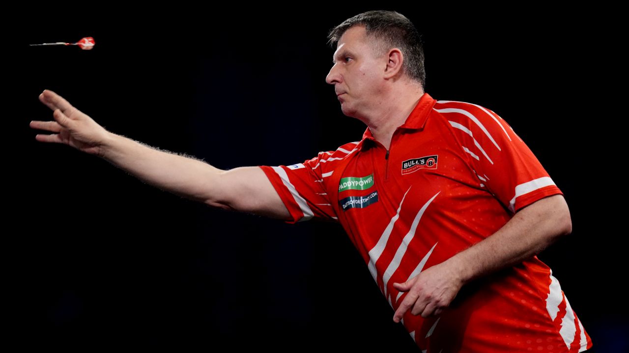 MŚ w darcie. Krzysztof Ratajski pokonał Alexisa Toylo i awansował do 2. rundy - sport.tvp.pl