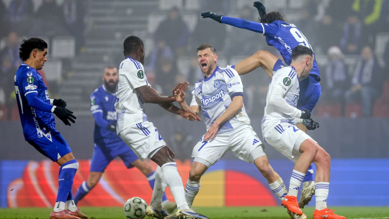 Lech Poznań i Sigma Ołomuniec z awansem w Lidze Konferencji. Huśtawka nastrojów Czechów, spokój Polaków - sport.tvp.pl