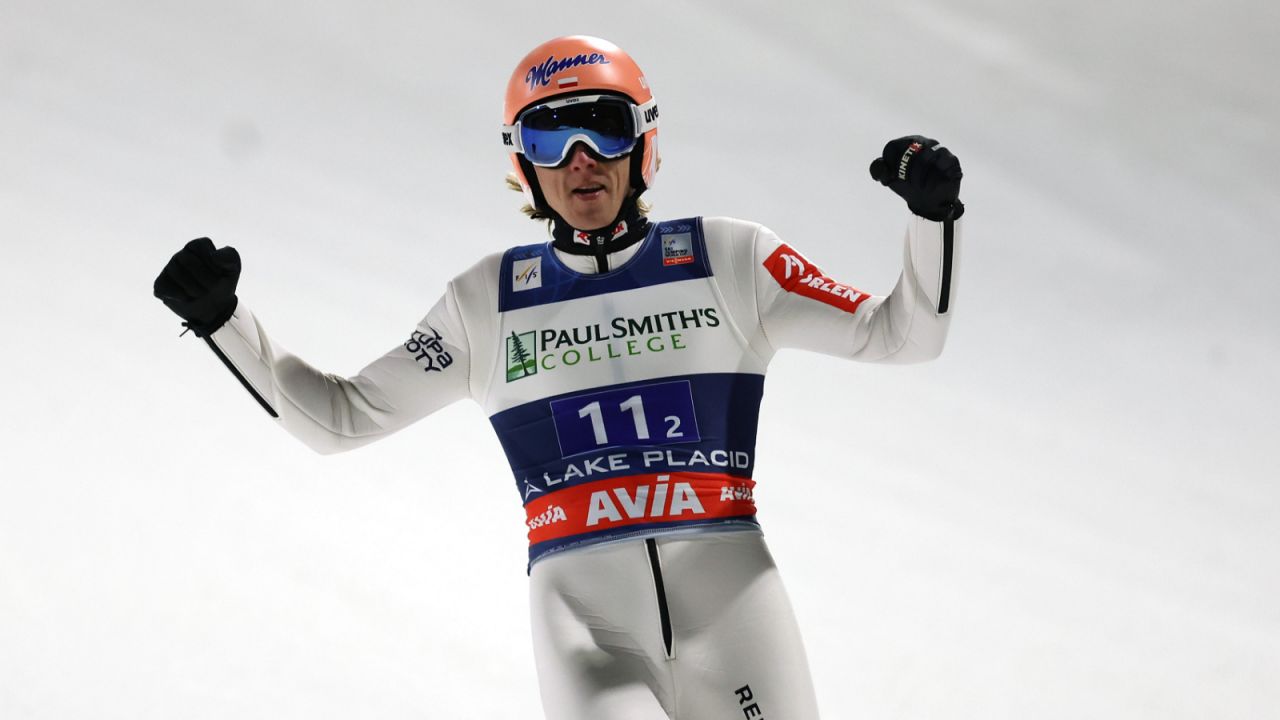 Dawid Kubacki przypuścił atak na dodatkowe miejsce startowe w Pucharze Świata - sport.tvp.pl