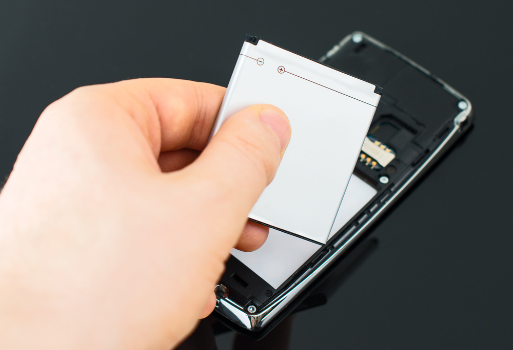 Samsung zmienia plany. Nie będzie dużych baterii w smartfonach