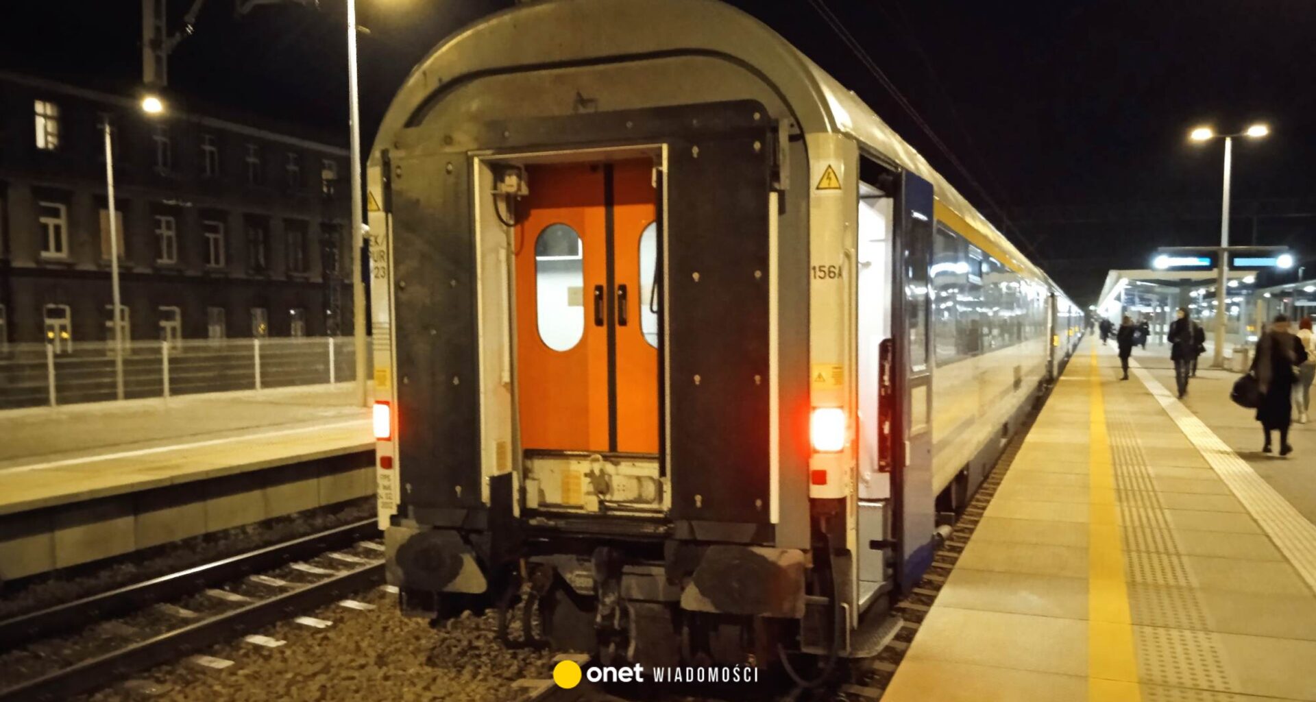 Ogromne zamieszanie z pociągami w Małopolsce. PKP odwołuje kursy w święta