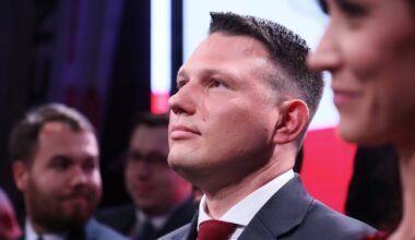 Mentzen komentuje grafikę z Tuskiem. "Druga strona robi ze mnie taliba" - Onet