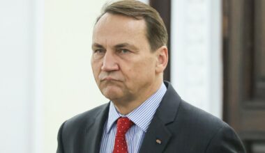 Radosław Sikorski reaguje po słowach Donalda Trumpa. "Powinniśmy bronić prawa międzynarodowego" - Onet