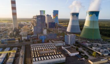 Awaria w elektrowni Opole. Na miejscu zastępy strażaków - Onet