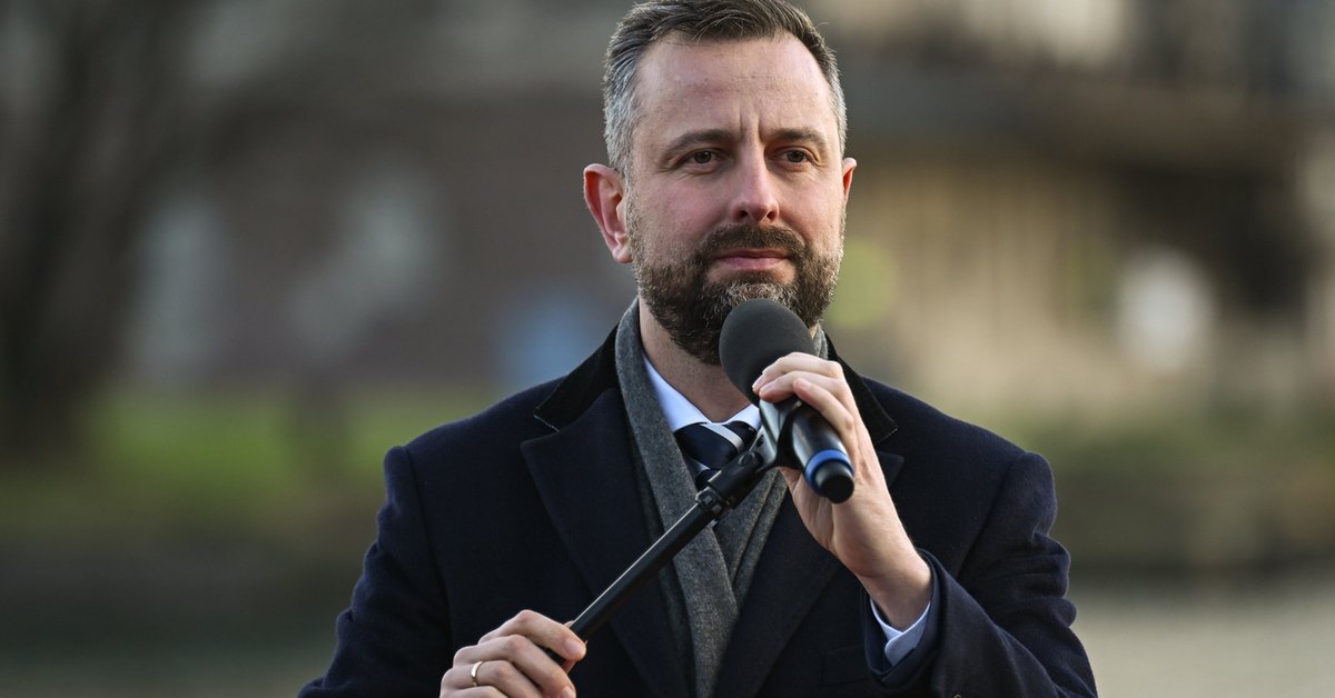 Szef MON o wymianie informacji z prezydentem w sprawie MIG-ów. "Są granice"