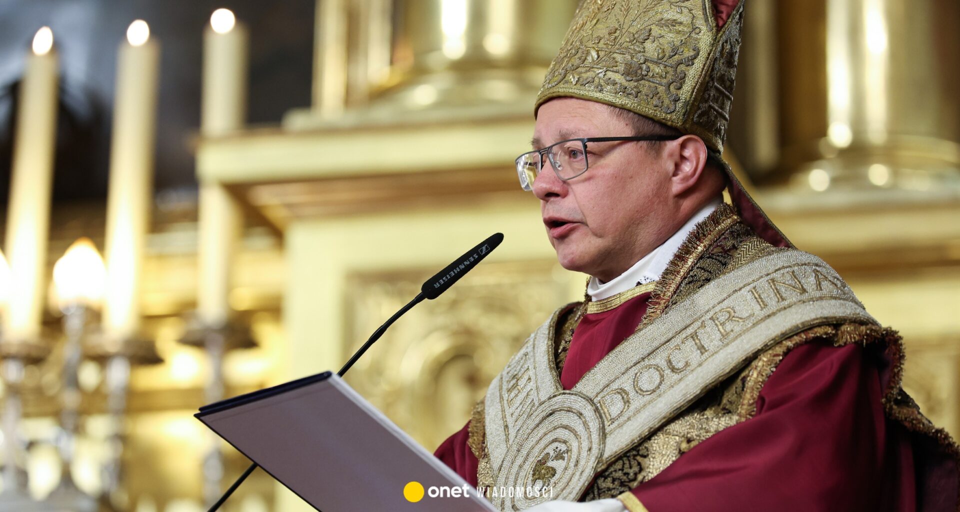 najpierw trzeba zobaczyć Kościół pełen łaski