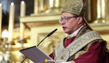 najpierw trzeba zobaczyć Kościół pełen łaski