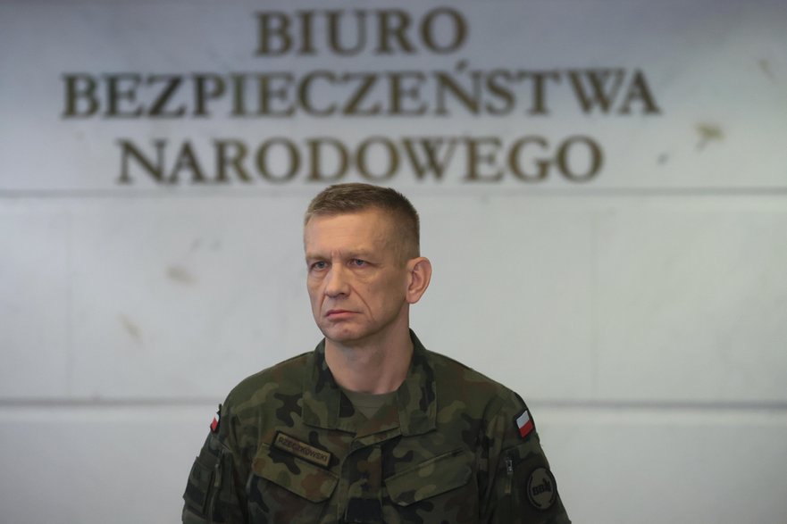 Dyrektor Departamentu Zwierzchnictwa nad Siłami Zbrojnymi w BBN gen. dyw. Adam Rzeczkowski 