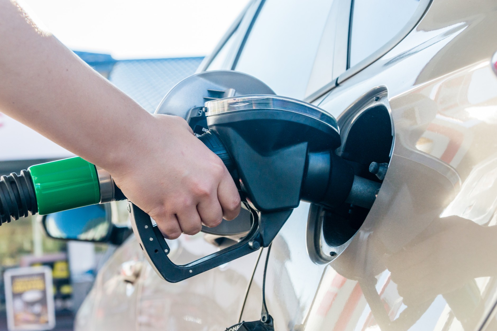 Tankowanie na stacji paliw