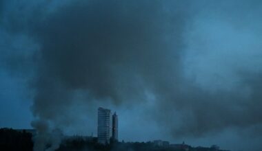 Kolejna niespokojna noc w Ukrainie. Alarm przeciwlotniczy w całym kraju - Onet