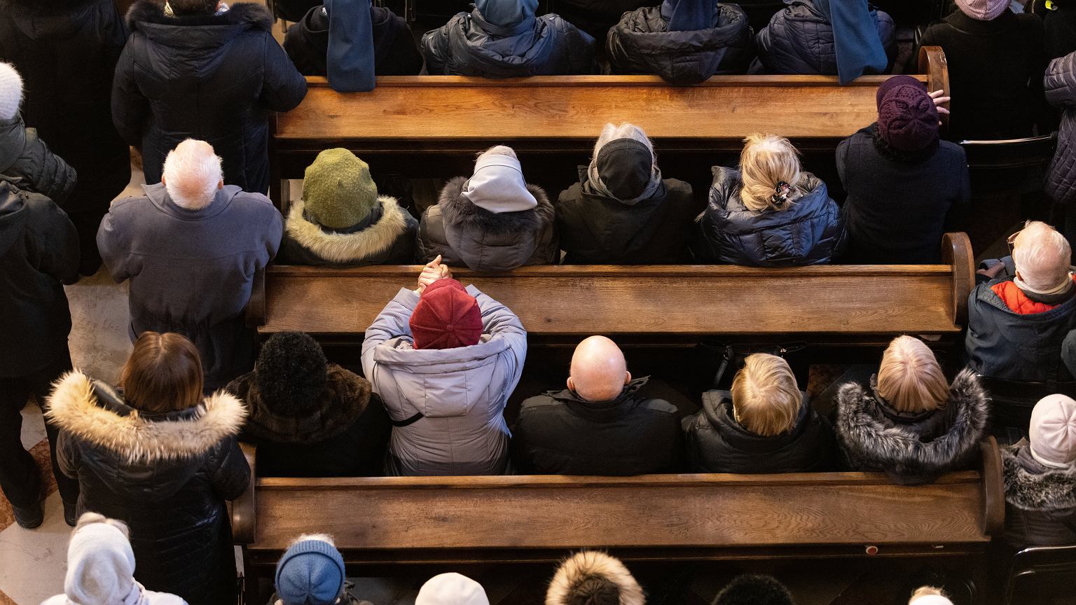 Polacy wracają do kościołów? Statystyki pokazują ciekawy trend. Odnotowano nagły wzrost