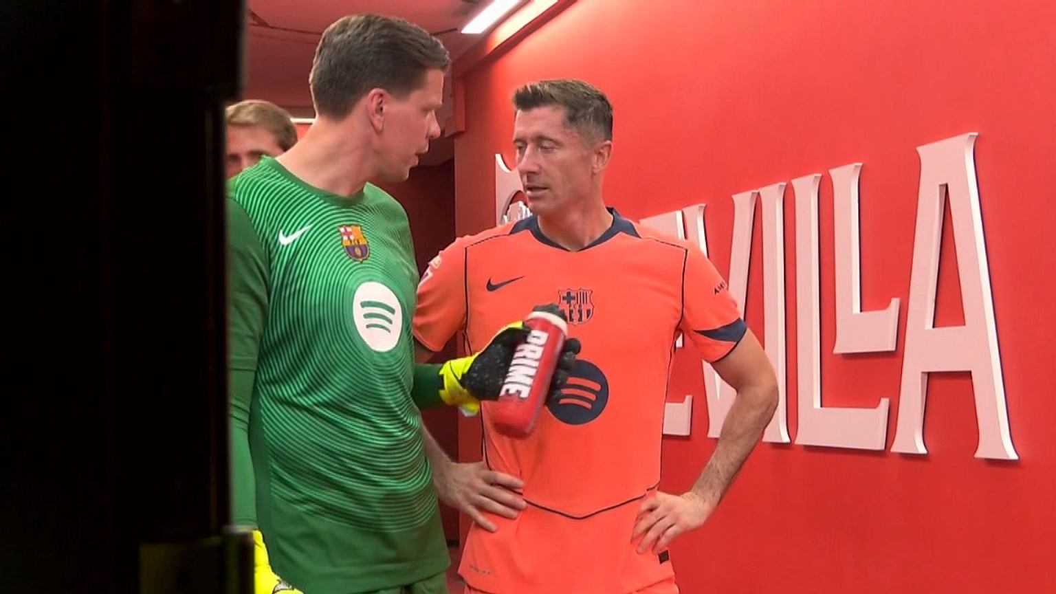 Wiemy, co ze zdrowiem Lewandowskiego i Szczęsnego. Mecz już za dwa dni