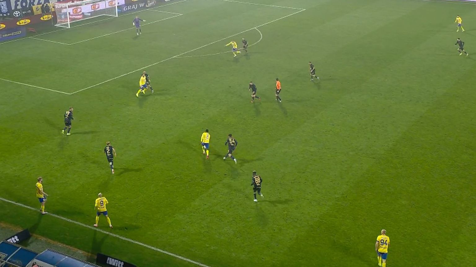 Media: Trener rewelacji Ekstraklasy odchodzi z klubu! Sensacja Piłka nożna