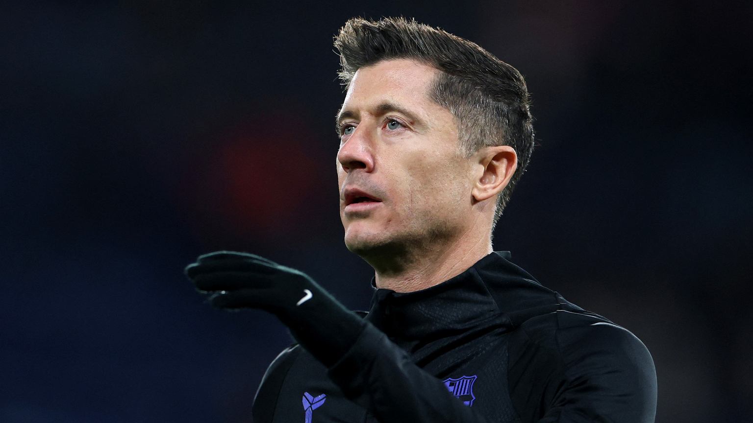 O 22:00 Barcelona napisała o Lewandowskim. Od razu zawrzało Piłka nożna