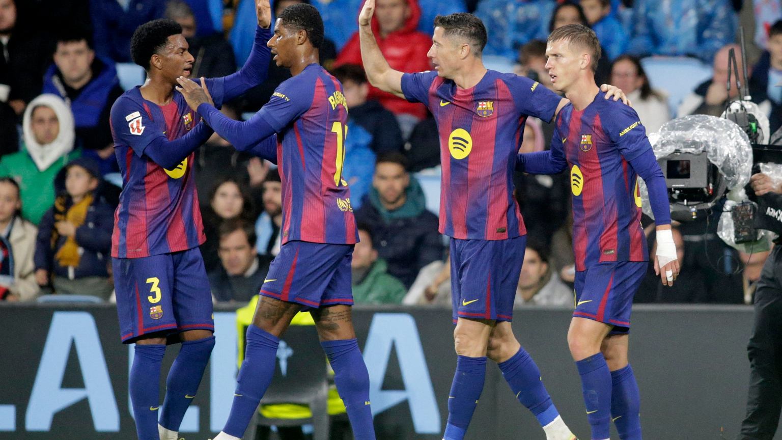 Ależ Flick namieszał w składzie! Zdecydował, co z Lewandowskim Piłka nożna