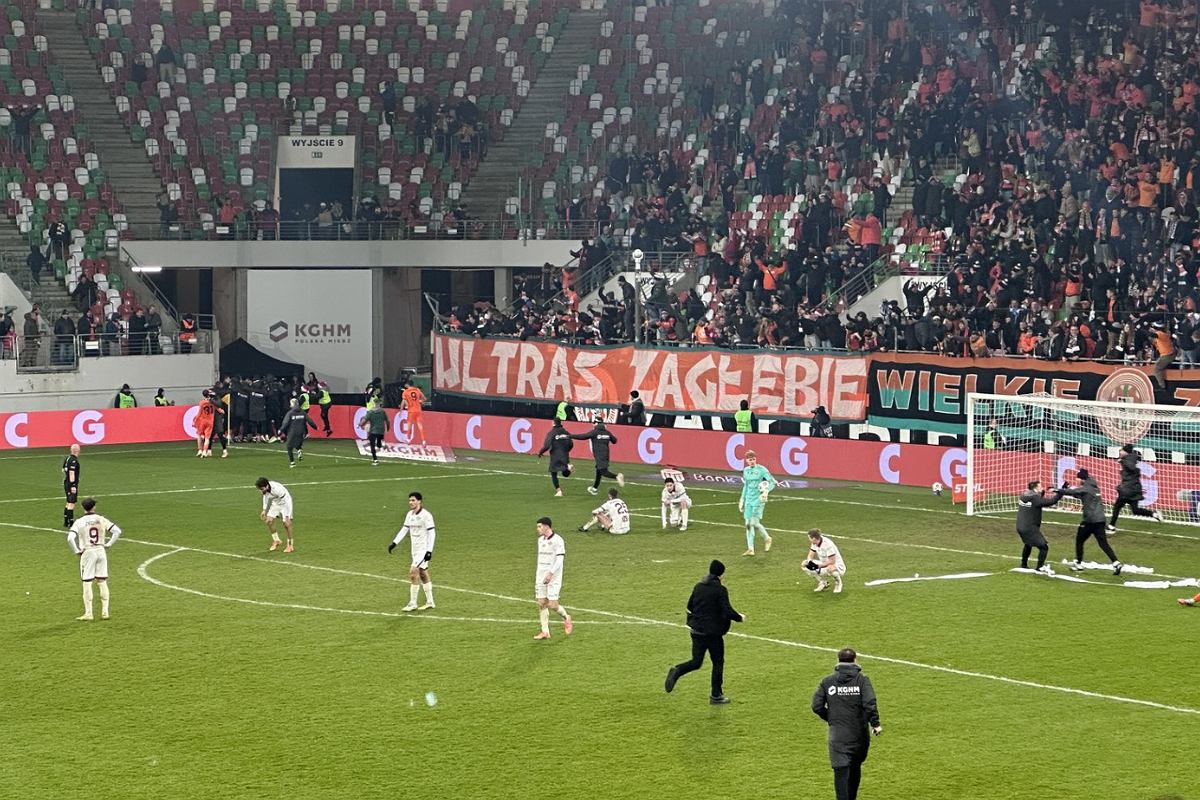 Nieprawdopodobne, co zrobił Widzew! To była ostatnia sekunda meczu! Piłka nożna