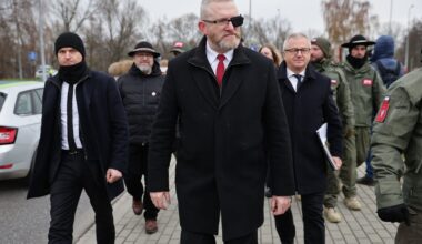 Pierwszy taki sondaż. Braun wyprzedził Konfederację