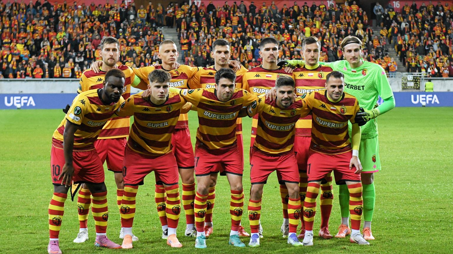 Wierzyć się nie chce, gdzie zamieszkała Jagiellonia przed meczem w LK