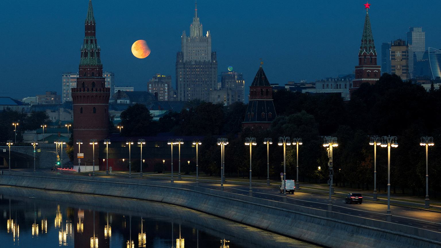 Francja wbija szpilę Rosji. Pokazali wymowne nagranie