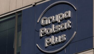 Kadrowa miotła w spółkach Solorza nie zatrzymuje się. Znikają gwiazdy. Finał sukcesji