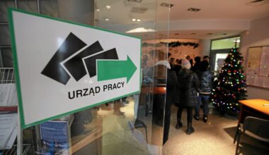 Dramat w urzędach pracy. O 60 proc. mniej ofert. Tak źle nie było od ponad 20 lat