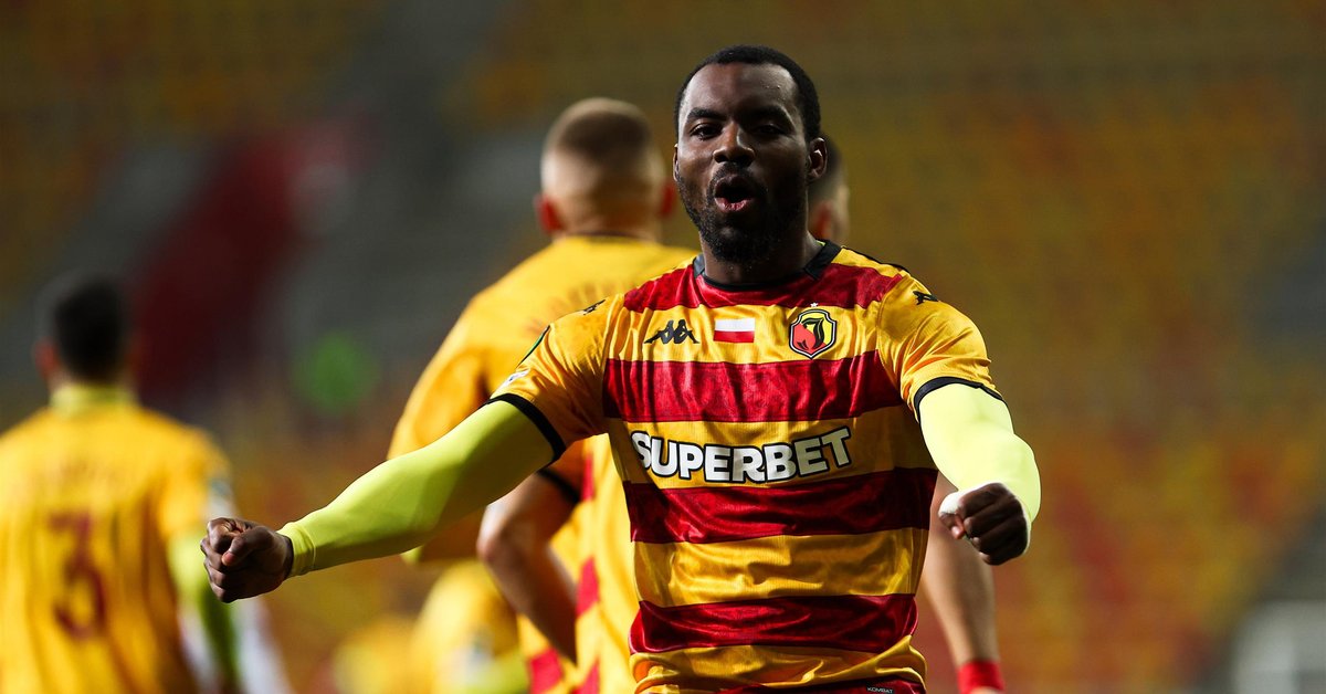 Ten polski klub chce Afimico Pululu. Transferowy hit w Ekstraklasie