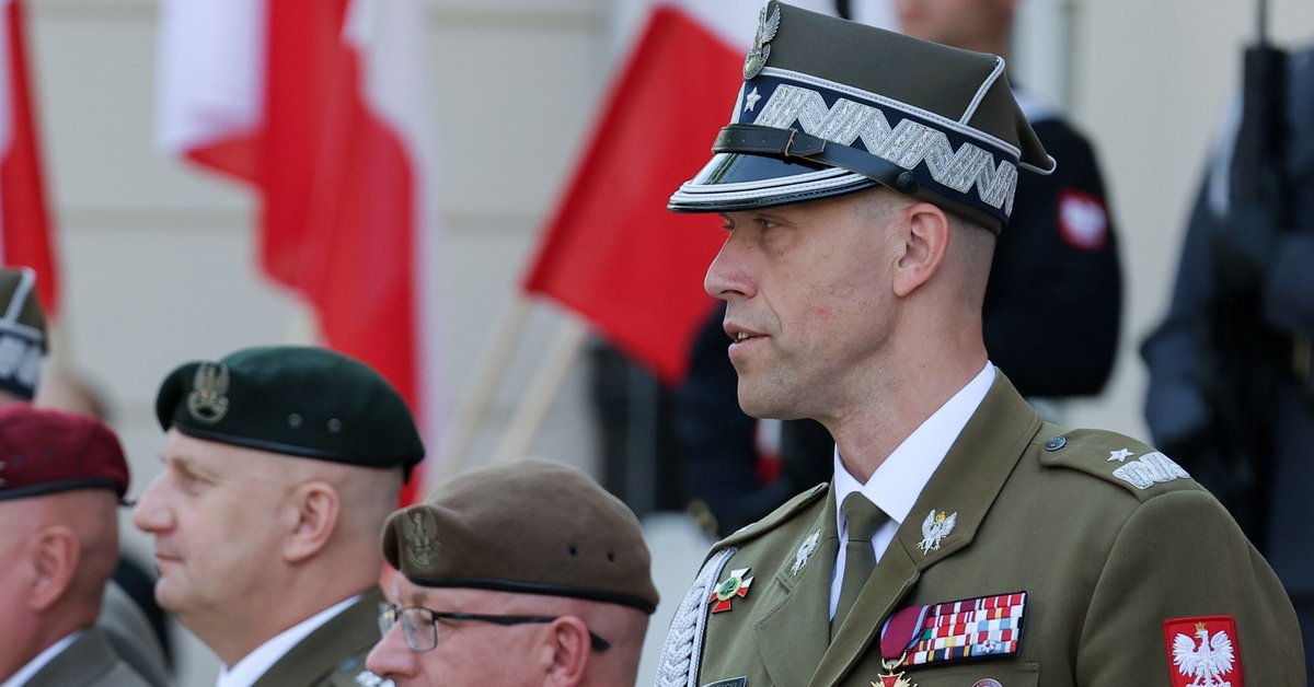 "Fronty Wojny". Setki tysięcy ataków dziennie. Generał ujawnia, jak Polska się broni