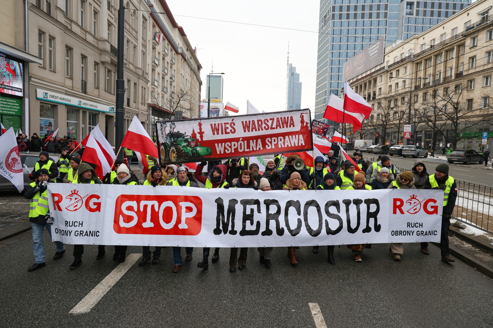 Protest rolników w Warszawie przeciwko umowie UE–Mercosur i obecnej polityce rządu wobec wsi i rolnictwa, 9 stycznia 2026 r.
