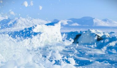 Niezwykły łuk wokół białego karła. RXJ0528+2838 szokuje astronomów