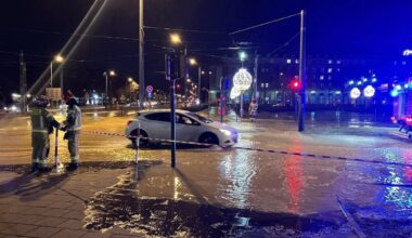Awaria wodociągowa na Placu Centralnym w Krakowie – utrudnienia w ruchu tramwajów, komunikacja zastępcza i prace naprawcze