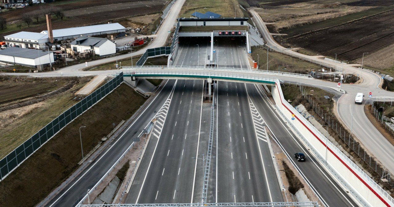 Przejdź na stronę główną INTERIA.PL