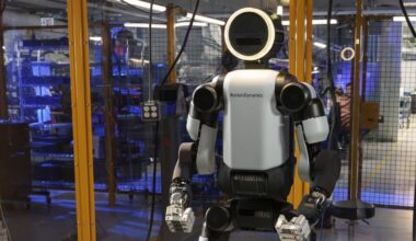 Moskiewska fabryka w ogniu. Nie będzie silników do myśliwców Suchoj?