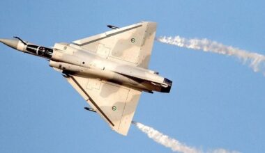 Jedna z najjaśniejszych gwiazd na niebie ma towarzysza. Lata obserwacji