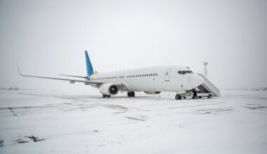 Ekstremalne mrozy uwięziły tysiące turystów w Laponii! Loty odwołane, chaos na drogach