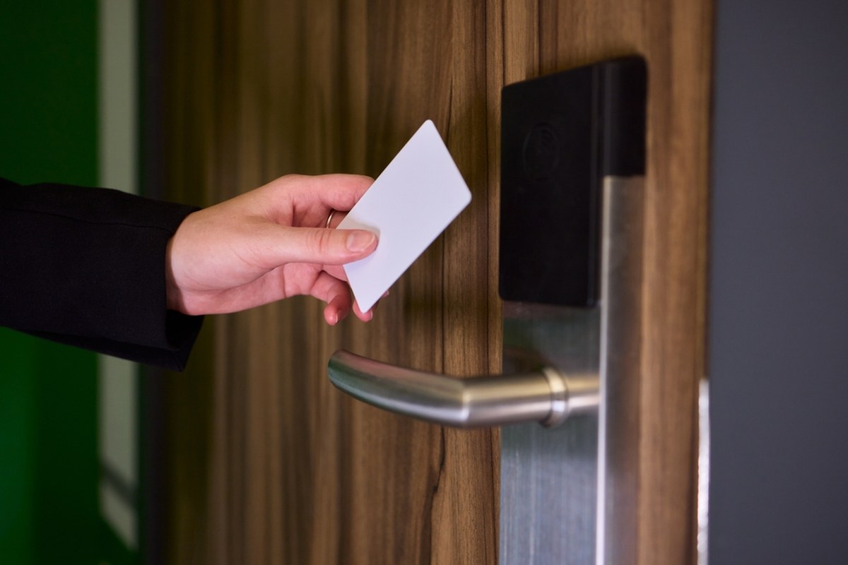 Warszawa: Policjant miał molestować kobietę w hotelu. Jest komunikat Komendy Stołecznej Policji