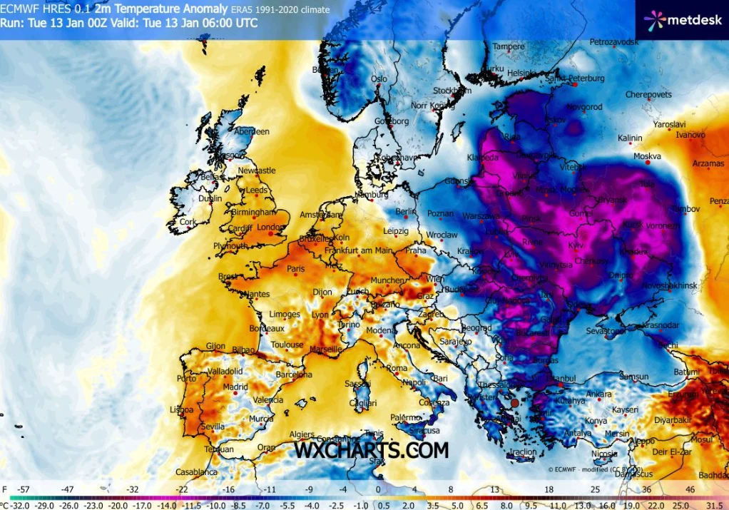 Kolorowa mapa Europy pokazująca anomalie temperatury powietrza na tle średnich wartości z lat 1991-2020, z wyraźną przewagą bardzo niskich temperatur nad wschodnią Europą oraz wyższymi temperaturami nad zachodnią częścią kontynentu.