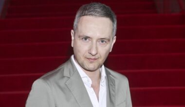 Przemysław Stippa przez 12 lat grał w "Barwach szczęścia". Niektórzy uwierzyli, że naprawdę jest gejem