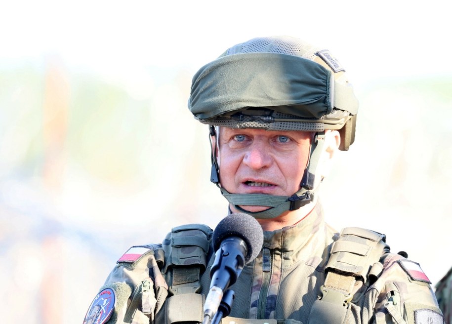 Gen. Arkadiusz Szkutnik rezygnuje ze stanowiska dowódcy tzw. Żelaznej Dywizji /Wojciech Olkusnik /East News