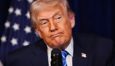 Prezydent USA Donald Trump w Palm Beach na Florydzie, 28 grudnia 2025 r.