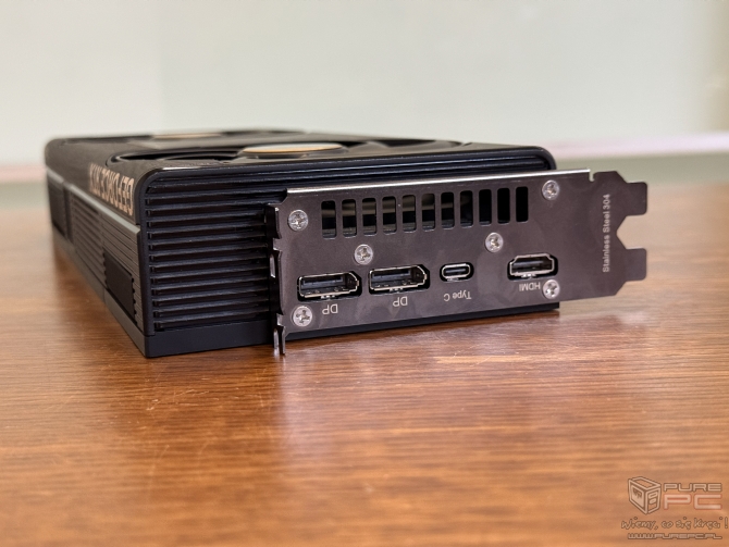 ASUS ProArt GeForce RTX 5090, ROG Crosshair X870E Glacial oraz ROG Cronox - Najważniejsze nowości dla entuzjastów PC [nc1]