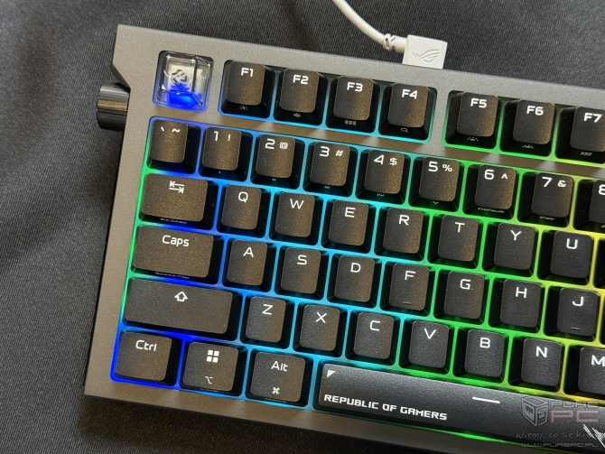 EHA Tech Tour: ASUS ROG Swift OLED PG27UCWM z RGB Stripe Tandem OLED, komputery Mini PC i peryferia komputerowe [nc1]