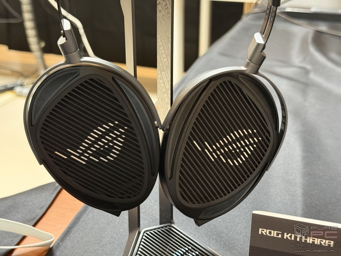 EHA Tech Tour: ASUS ROG Swift OLED PG27UCWM z RGB Stripe Tandem OLED, komputery Mini PC i peryferia komputerowe [nc1]