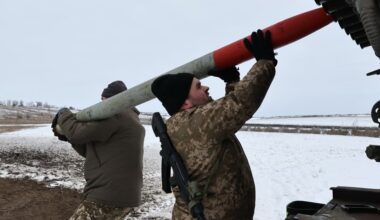 Rosyjska ofensywa spowolniła, ale Ukraińcy tracą Hulajpole [PŁK LEWANDOWSKI O WOJNIE]