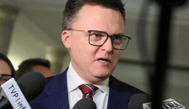 Draka w Polsce 2050. Hołownia wraca do gry? Głosowanie do powtórki