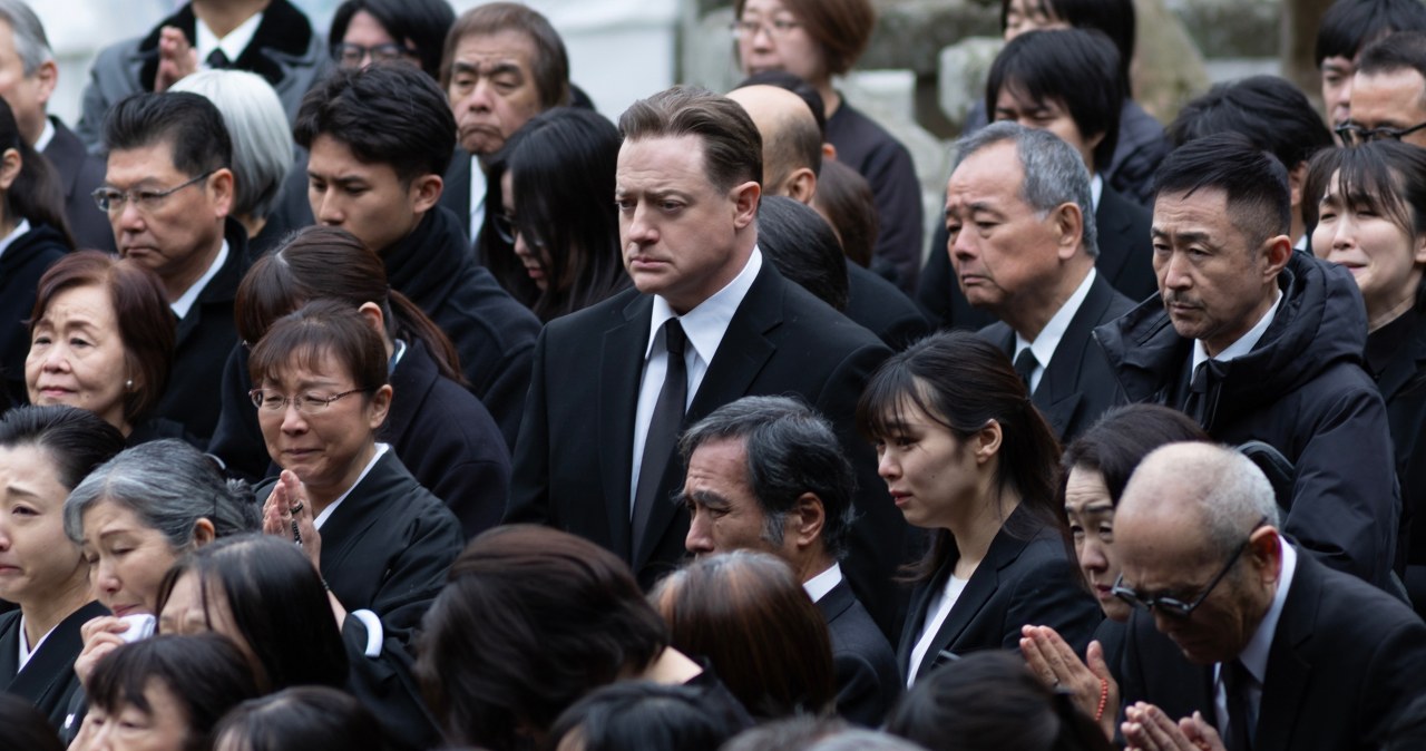 Brendan Fraser w filmie "Rodzina do wynajęcia" /materiały prasowe