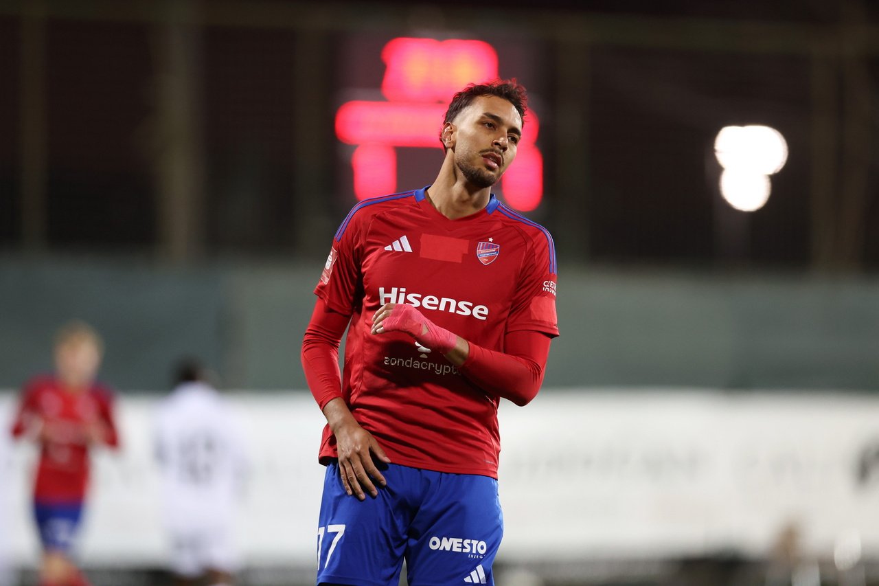 Zagłębie wystawiło piłkarza przy transferze? Absurdalne kulisy!