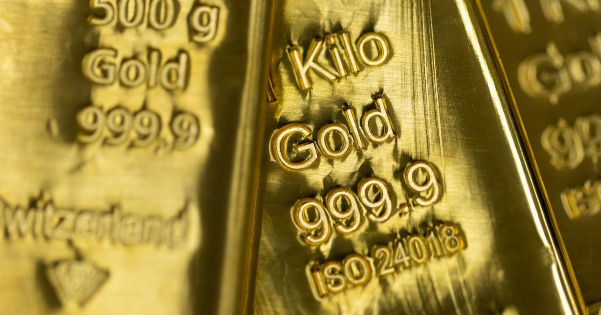 Złoto tanieje najmocniej od października. Kurs spadał poniżej 5000 USD - Puls Biznesu